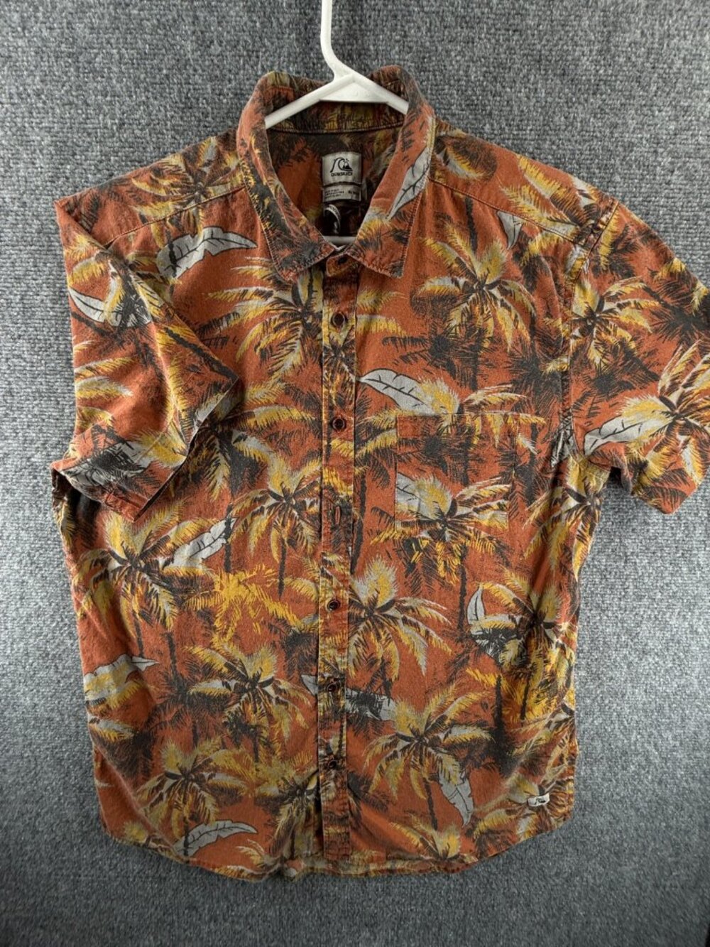 Quiksilver Orange Yellow Modern Graphic Print Medium Short Sleeve Shirt Pocket